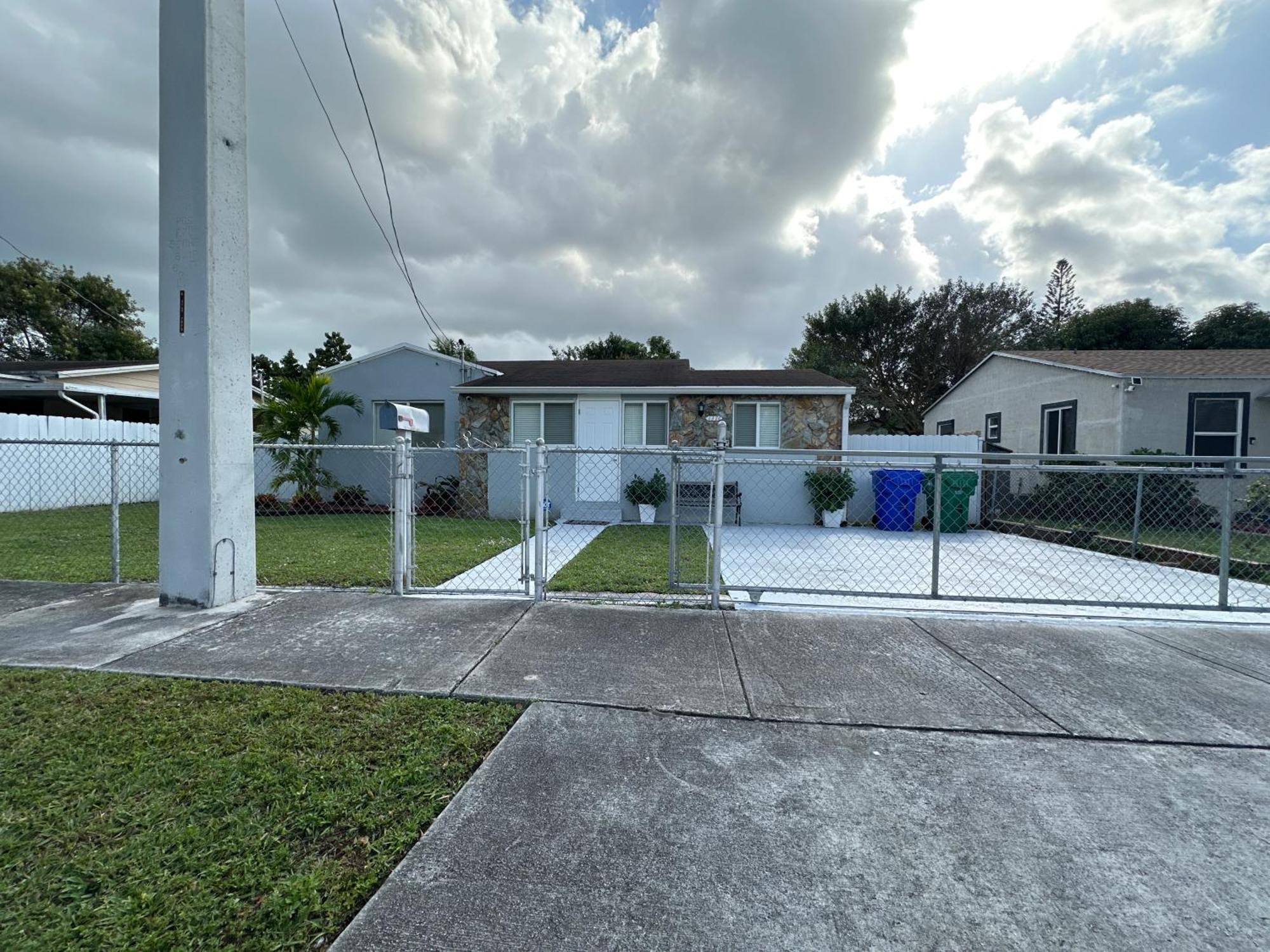הוילה מיאמי Entire 3/1 House Near Wynwood! מראה חיצוני תמונה